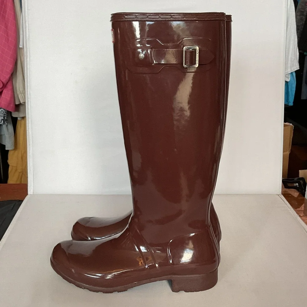 Hunter Original Tall Gloss Brown Rubber Rain Boots Womens Size 10 Waterproof